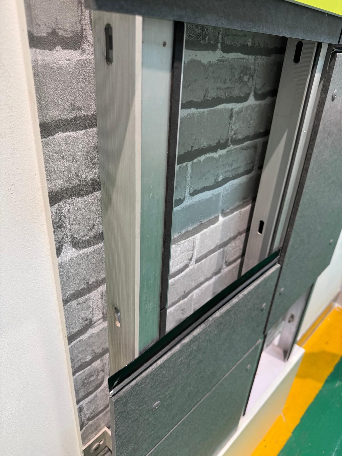 Cavity Barrier System